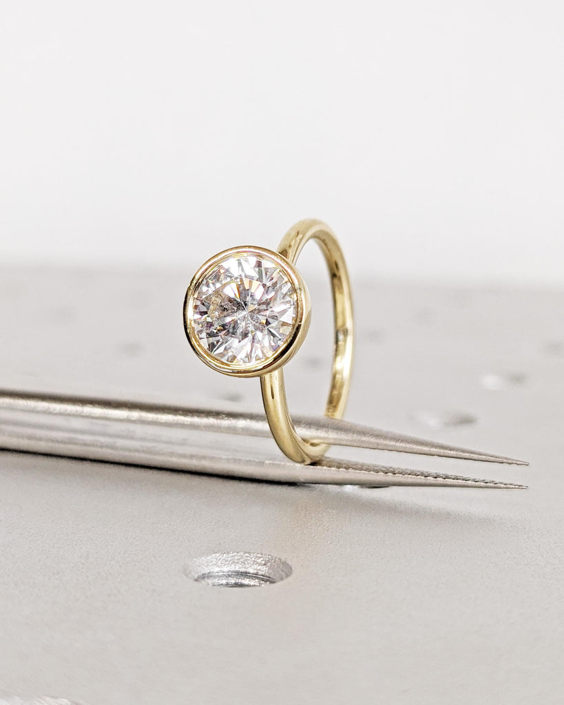 Vintage Tulip Setting Round Moissanite Engagement Ring / Solitaire Bezel Ring / Lotus Petal Prong Wedding Ring / Antique Flower Promise Ring