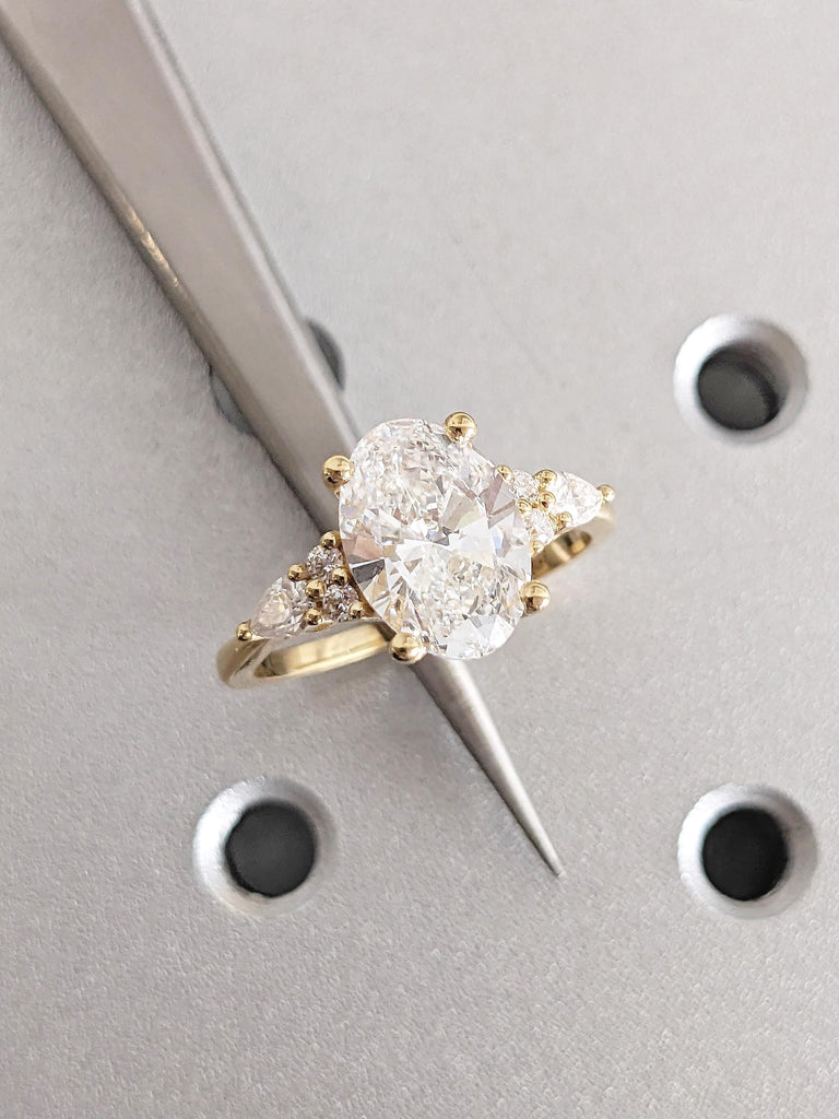 IGI Certified Lab Grown Diamond Ring, Vintage 18k Yellow Gold Oval Engagement Ring, Art Deco Pear and Round Diamond Cluster Wedding Ring image #15