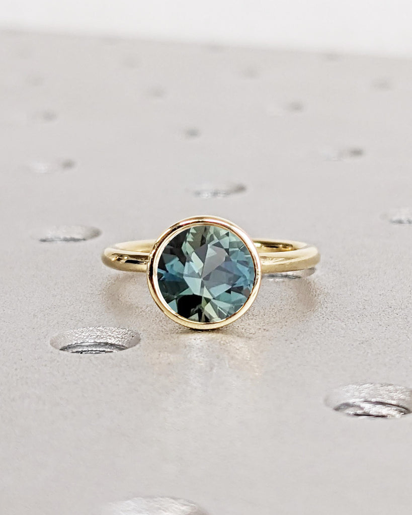 Vintage Tulip Setting Teal Sapphire Engagement Ring, Antique Yellow Gold Peacock Sapphire Wedding Ring, Lotus Basket Bridal Ring, Bezel Ring image #5