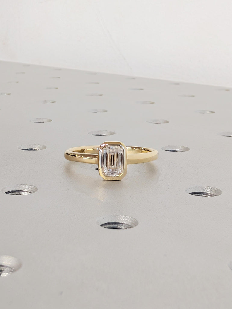 Vintage Bezel Oval Cut Moissanite Engagement Ring, 14K Solid Gold Classic Solitaire Wedding Ring, Personalized Gift, Bridal Jewelry image #2