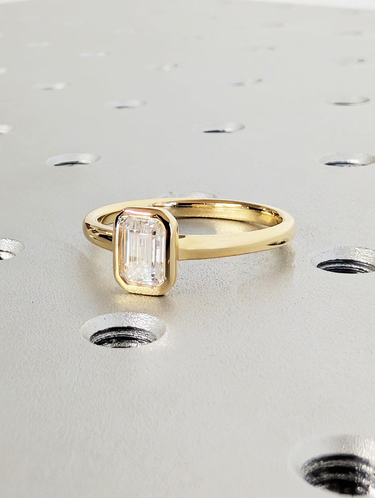 Vintage Bezel Oval Cut Moissanite Engagement Ring, 14K Solid Gold Classic Solitaire Wedding Ring, Personalized Gift, Bridal Jewelry image #4