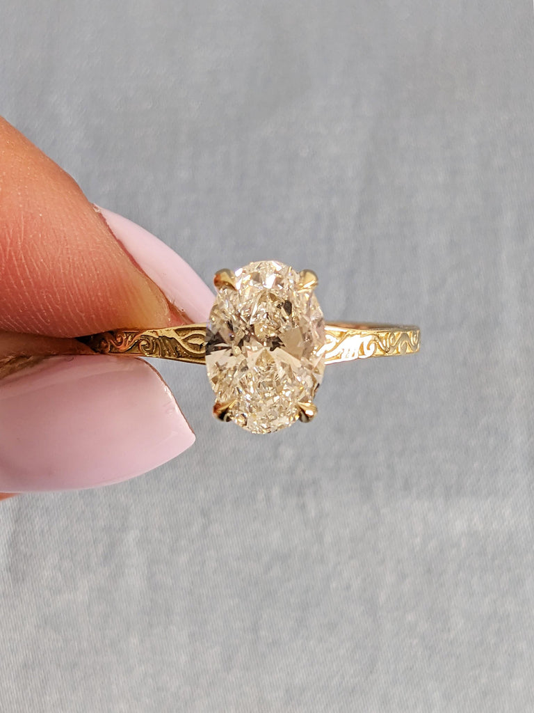 Solitaire Oval Cut Moissanite Ring, Gold Vintage Filigree Wedding Band, Classic Bridal Engagement Ring image #2