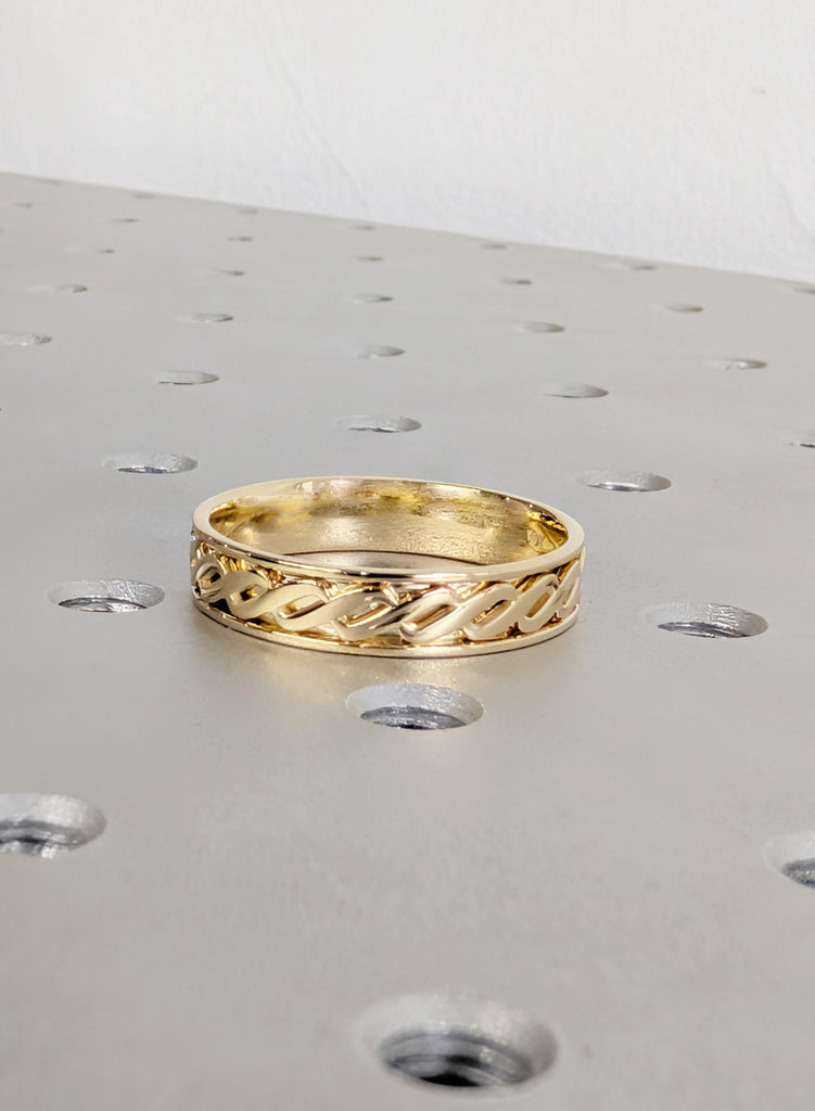Men’s 14K Yellow Gold Wedding Band, Men's Engagement Ring, Chain Link Pattern Men's Solid Gold Stacking Ring, 5mm Irish Wedding Ring For Him image #4
