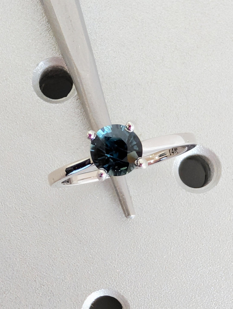 14K White Gold Peacock Sapphire Ring, Teal Sapphire Wedding Ring, Solitaire Green Sapphire, Anniversary Bridal Ring, Virgo Birthstone Ring image #2