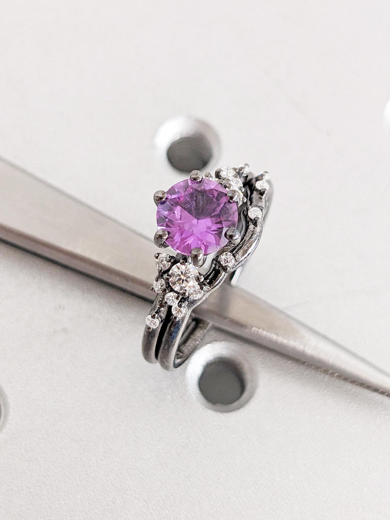 Alexandrite Bridal Set in 14K Black Gold, Round Lab Alexandrite Engagement Ring, Matching Diamond Band, Purple Blue Stone Bridal Ring Set