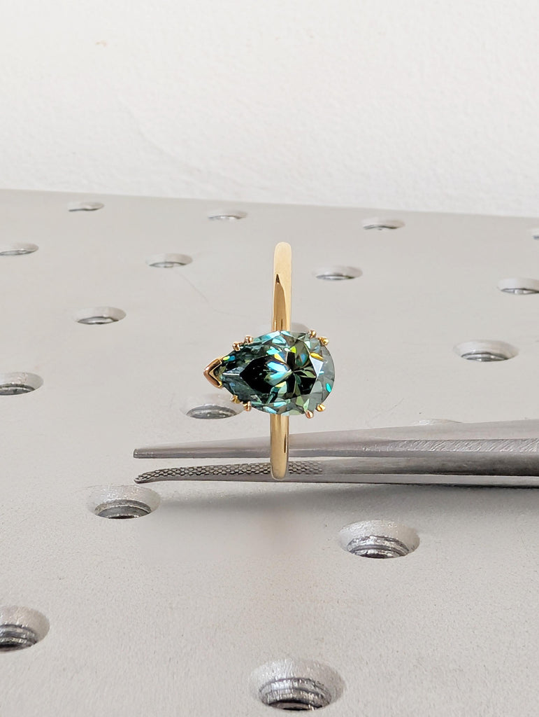 Green Moissanite Ring, Dainty 18k Solid Gold Engagement Ring, Pear Shaped Solitaire Rings, Double Prong Ring, Unique Green Gemstone Ring image #12