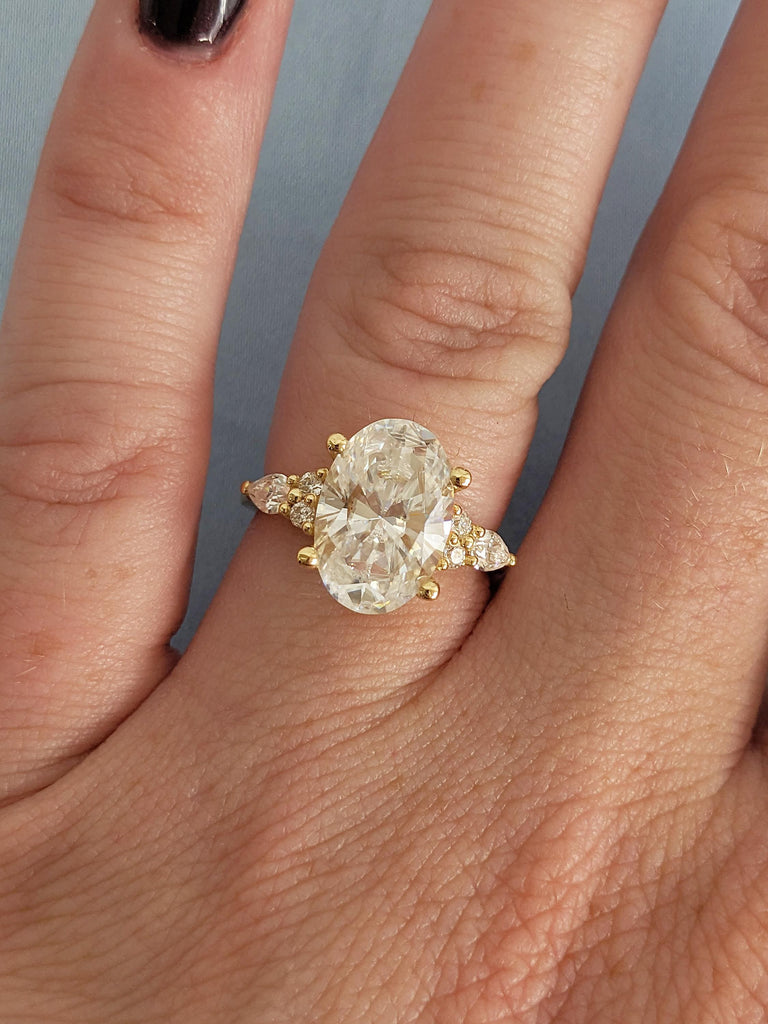 Diamond Cluster Ring, Oval Engagement Ring, 18k Solid Gold Promise Ring for Her, 3 Carat Lab Grown Diamond Ring for Women, Statement Rings image #3