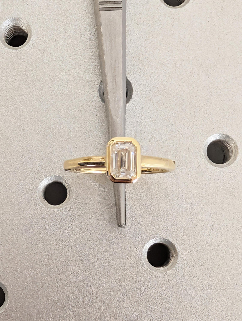 Vintage Bezel Oval Cut Moissanite Engagement Ring, 14K Solid Gold Classic Solitaire Wedding Ring, Personalized Gift, Bridal Jewelry image #8