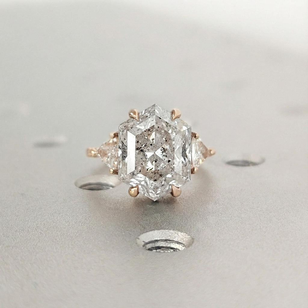 salt and pepper diamond - raw diamond - salt pepper diamond - ooak ring -grey diamond - galaxy engagement ring - hexagon diamond - gray 6ct