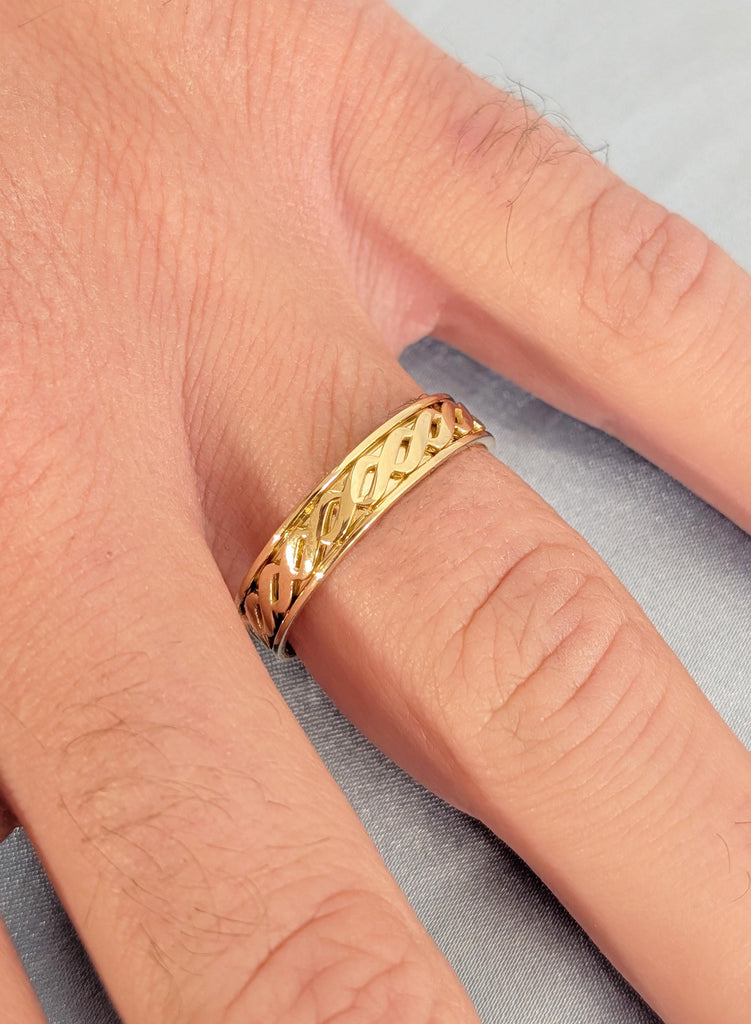 Men’s 14K Yellow Gold Wedding Band, Men's Engagement Ring, Chain Link Pattern Men's Solid Gold Stacking Ring, 5mm Irish Wedding Ring For Him image #14