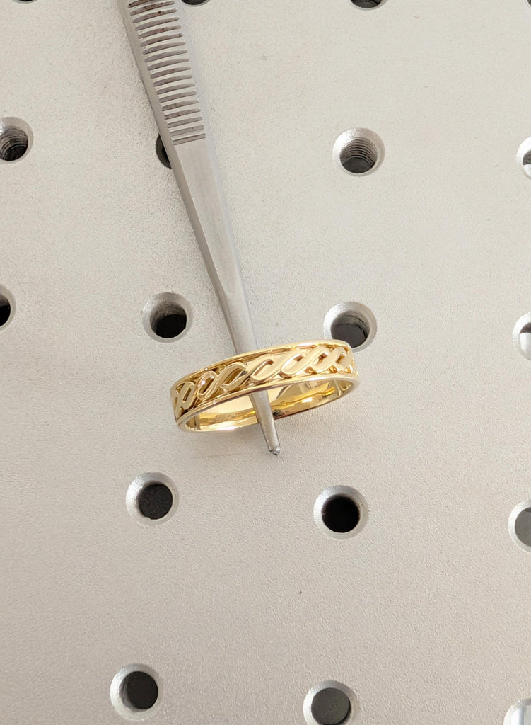 Men’s 14K Yellow Gold Wedding Band, Men's Engagement Ring, Chain Link Pattern Men's Solid Gold Stacking Ring, 5mm Irish Wedding Ring For Him