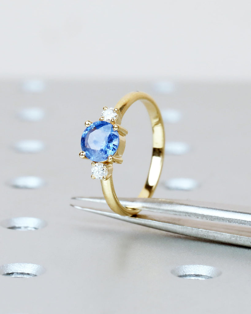 Three Stone Sapphire Engagement Ring | Cornflower Sapphire Diamond Ring | Blue Sapphire Promise Ring for Her | Solid Gold Blue Gemstone Ring