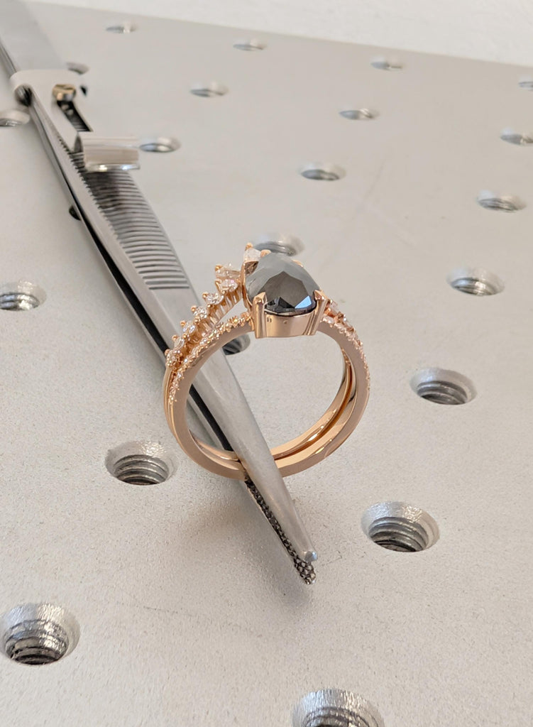 Vintage Salt and Pepper Engagement Ring Set, Pear Cut 18K Rose Gold Diamond Bridal Ring Set, Unique Wedding Ring Sets, Wedding Bridal Sets image #15