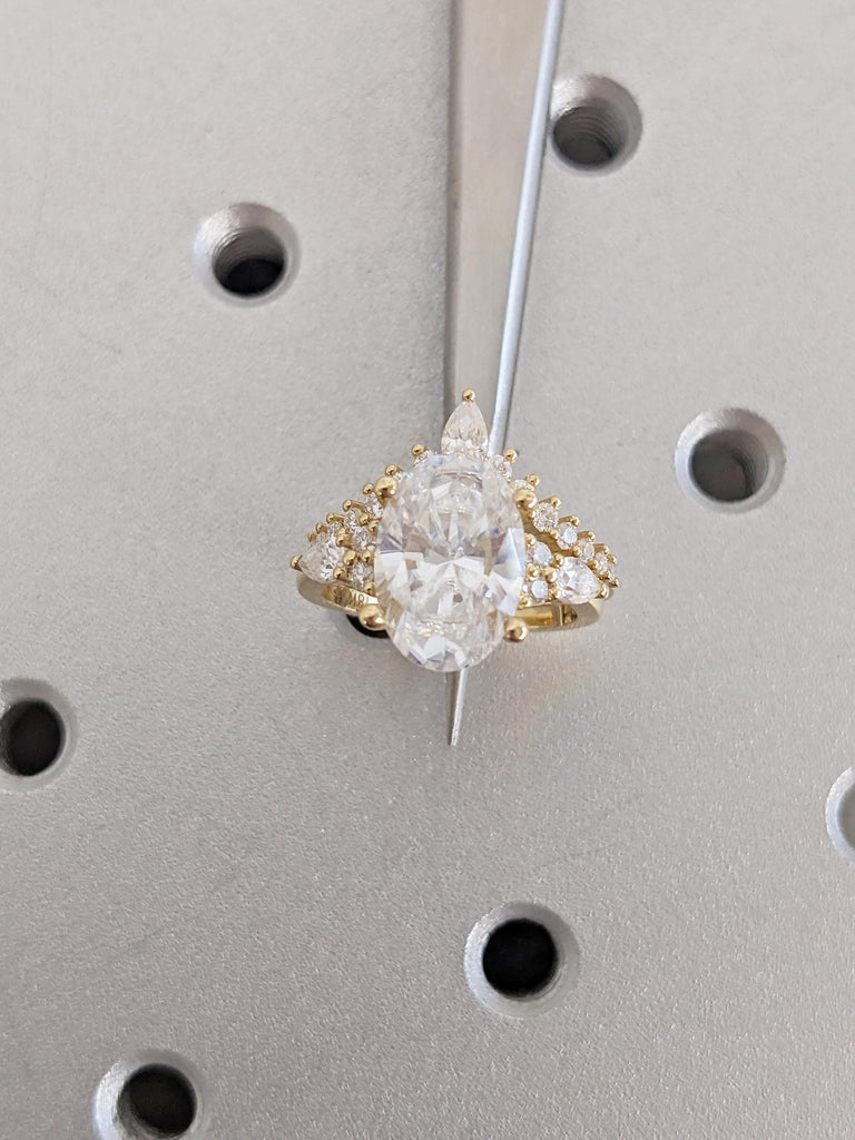 Unique Bridal Sets, Oval Lab Diamond Ring, 18k Yellow Gold Wedding Engagement Rings, Matching Handmade Ring for Women, Diamond Cluster Ring image #4