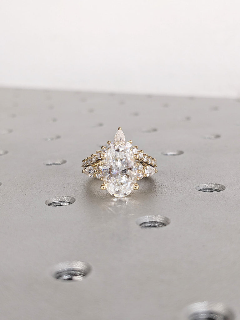 Unique Bridal Sets, Oval Lab Diamond Ring, 18k Yellow Gold Wedding Engagement Rings, Matching Handmade Ring for Women, Diamond Cluster Ring image #14