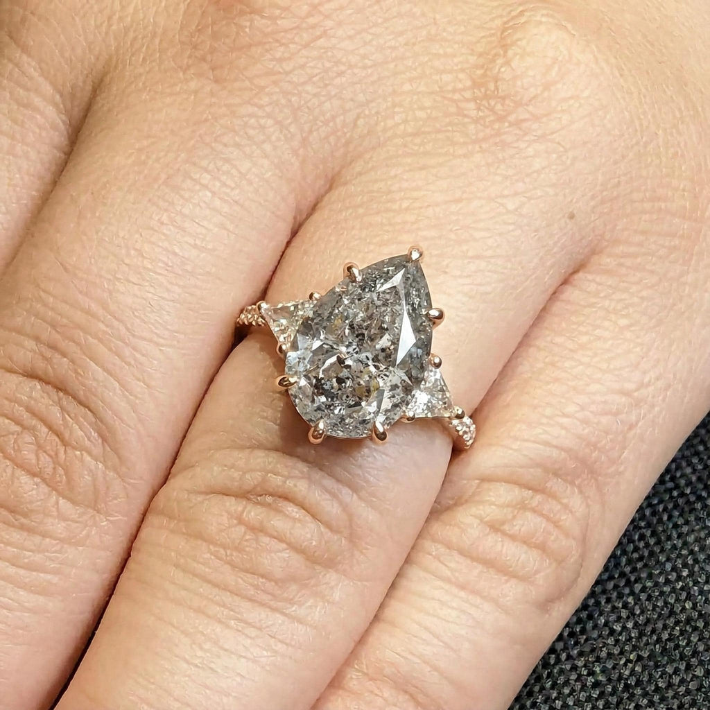 salt and pepper diamond - raw diamond - salt pepper diamond - ooak ring - grey diamond - galaxy engagement ring - pear diamond - gray 6ct