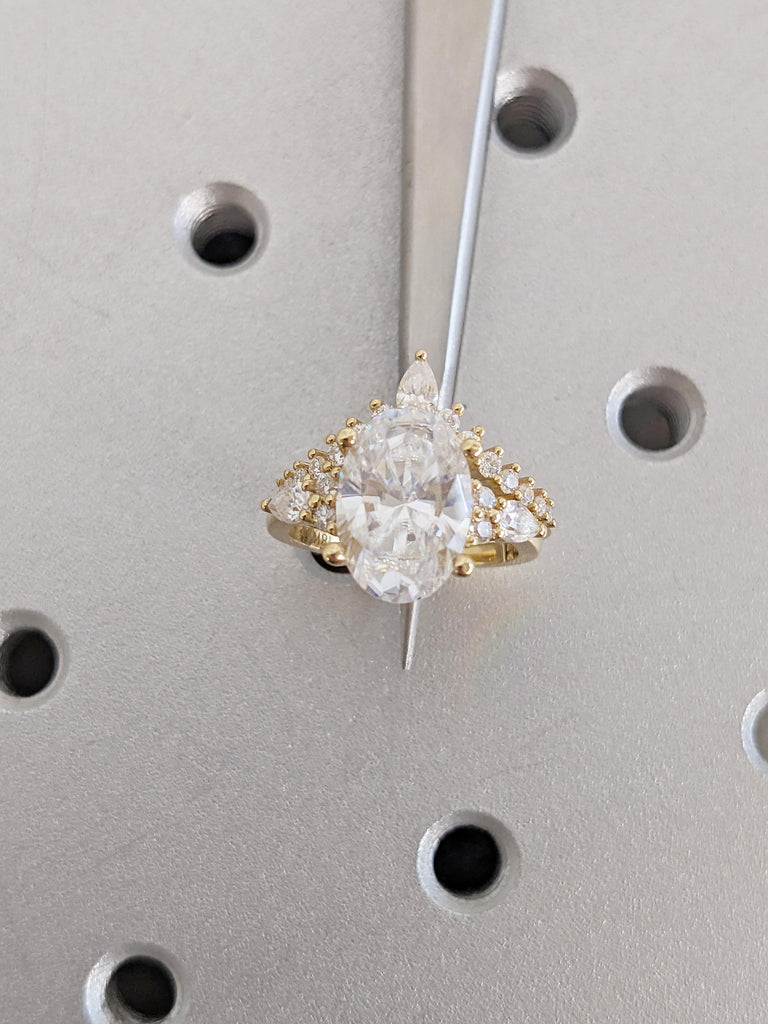 Oval Lab Grown Diamond Ring Set
