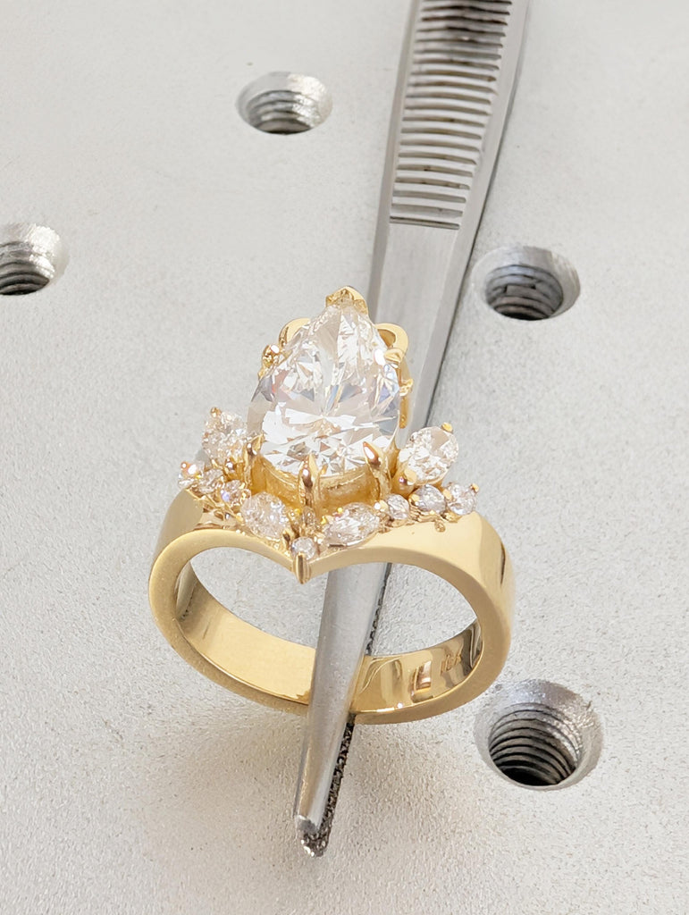 Art Deco Lab Grown Diamond Ring, Pear Shaped Engagement Ring, Vintage Style 18k Solid Gold Anniversary Rings for Women, Diamond Cluster Ring image #16