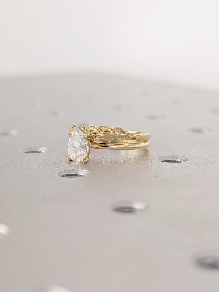 Pear Lab Grown Diamond Ring, 18k Gold Solitaire Ring Set, Nature Inspired Engagement Rings image #5