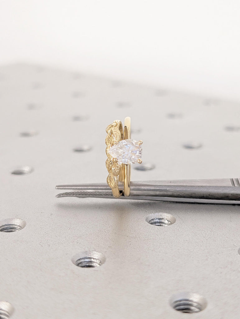 Pear Lab Grown Diamond Ring, 18k Gold Solitaire Ring Set, Nature Inspired Engagement Rings image #17