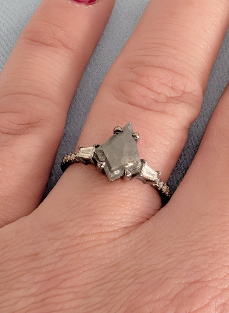 Salt and Pepper Diamond, Raw Diamond Kite Ring, Art Deco Round Cut Baguette Diamond Pave Band, 14K Gold Ring, Rings for Women One of a Kind image #4