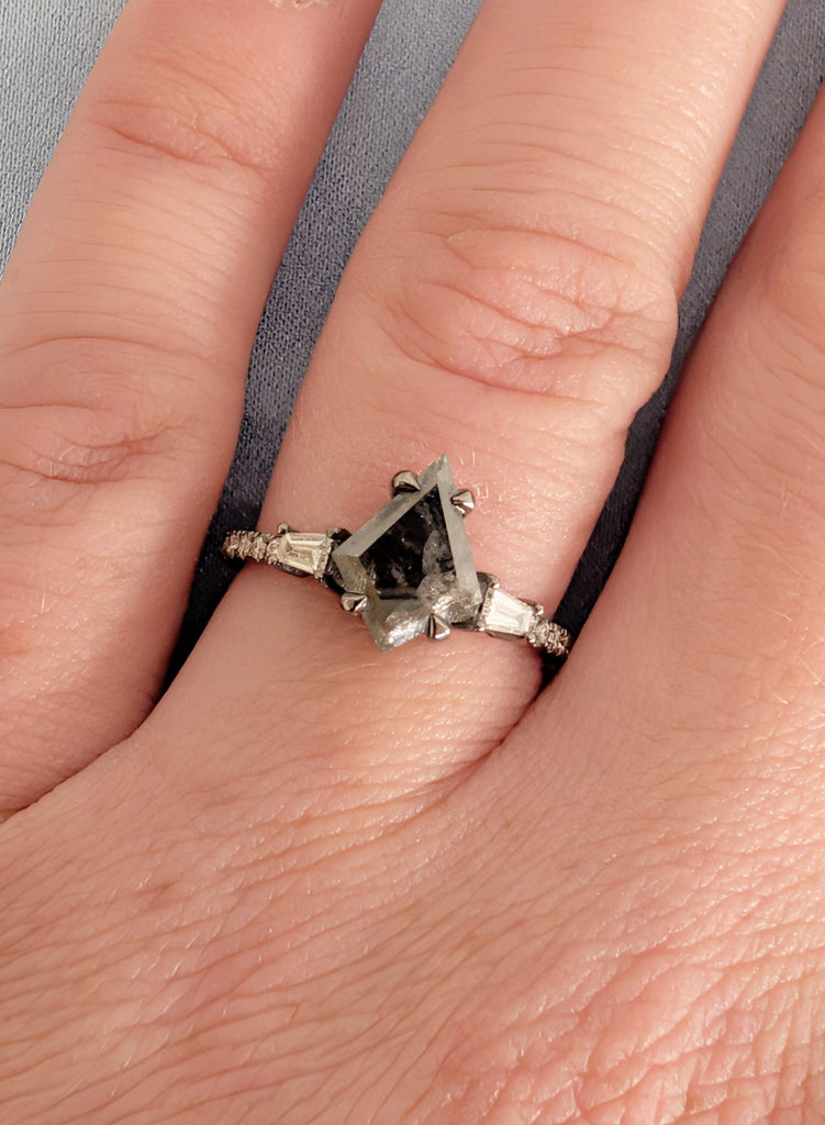 Salt and Pepper Diamond, Raw Diamond Kite Ring, Art Deco Round Cut Baguette Diamond Pave Band, 14K Gold Ring, Rings for Women One of a Kind image #5