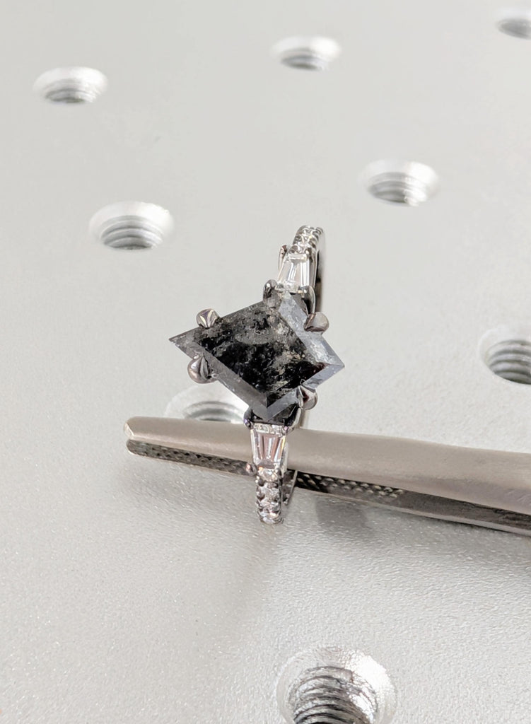 Salt and Pepper Diamond, Raw Diamond Kite Ring, Art Deco Round Cut Baguette Diamond Pave Band, 14K Gold Ring, Rings for Women One of a Kind image #2