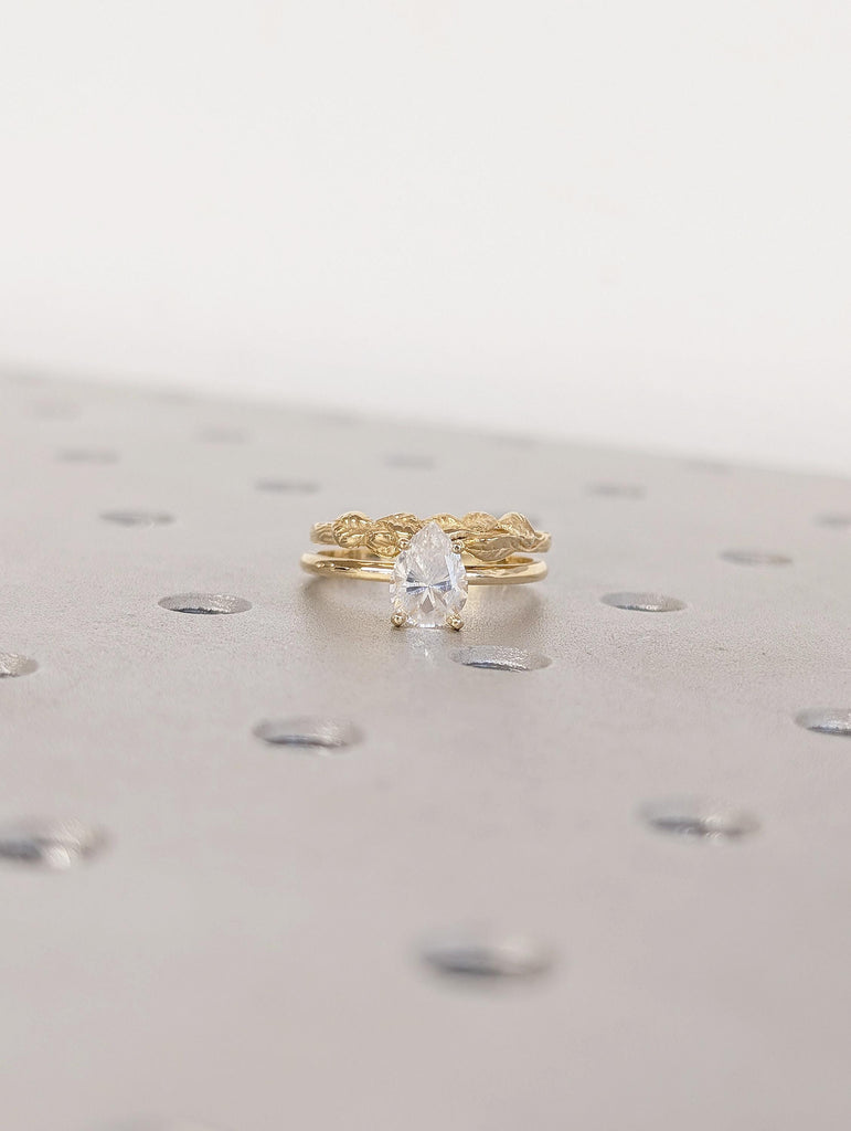 Pear Lab Grown Diamond Ring, 18k Gold Solitaire Ring Set, Nature Inspired Engagement Rings image #10