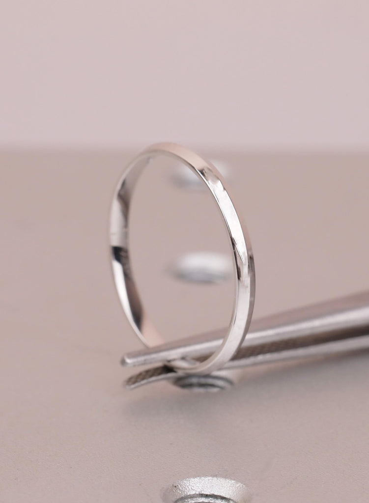18K White Gold Knife Edge Wedding Band, Dainty Stacking Ring, Minimalist Bridal Band image #6