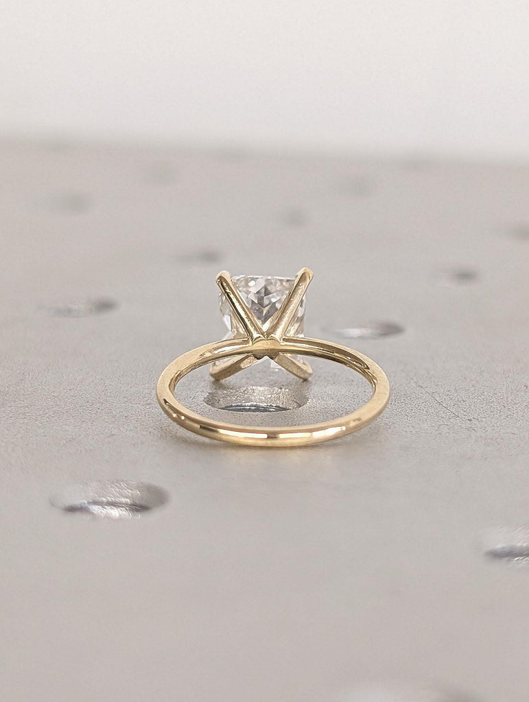 14k/18k Solid Yellow Gold 1-1.5ct VVS Moissanite Custom Alphabet Monogram Letter Ring | Talon Prong Setting image #4