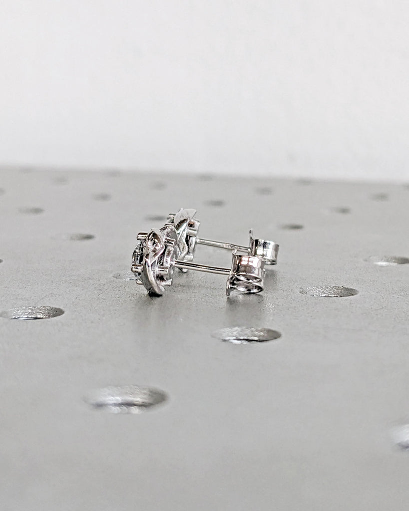 Lab-Grown Diamond Stud Earrings | Leaf Stud Earrings | 1ctw - 8ctw | Solid Gold, Push Back | IGI Certified Diamond Alternative Stud Earrings image #4
