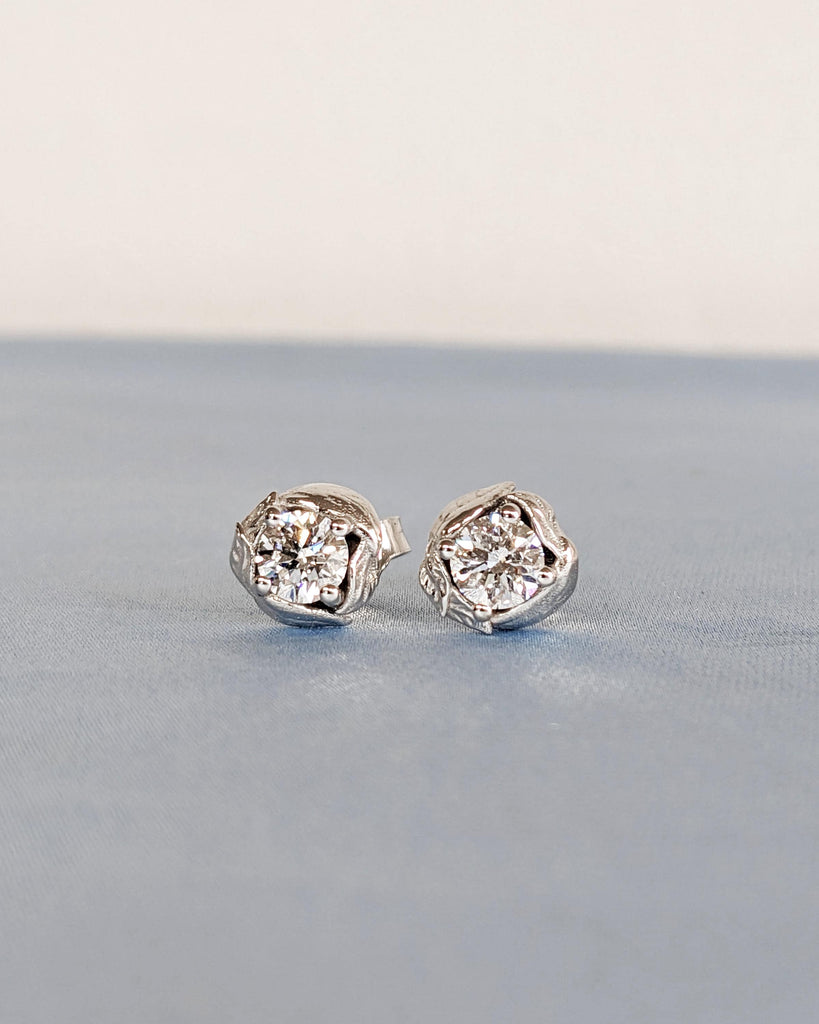 Lab-Grown Diamond Stud Earrings | Leaf Stud Earrings | 1ctw - 8ctw | Solid Gold, Push Back | IGI Certified Diamond Alternative Stud Earrings