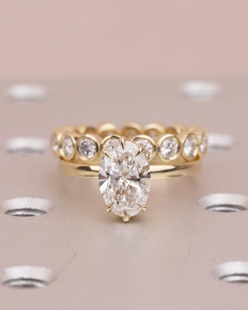 Oval Moissanite Engagement Ring Set