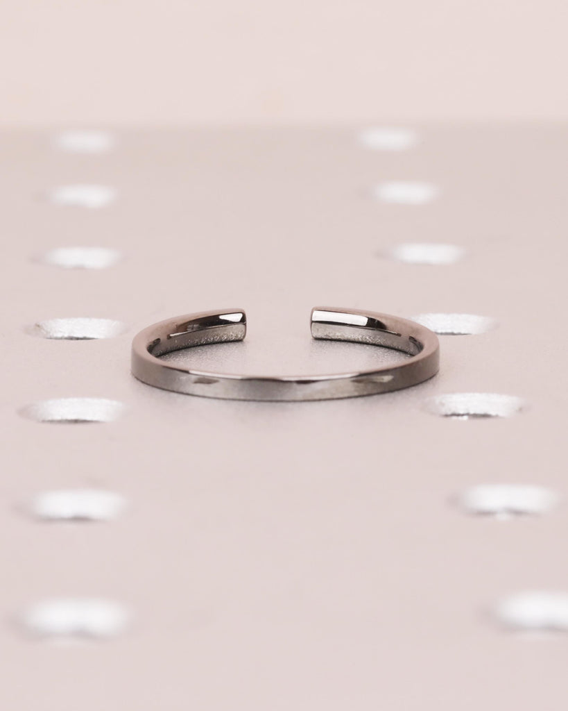 14k Gold Open Wedding Band, Princess Cut Diamond Band, Open Moissanite Ring, Open Gap Wedding Band, Dainty Stackable Black Gold Promise Ring image #3