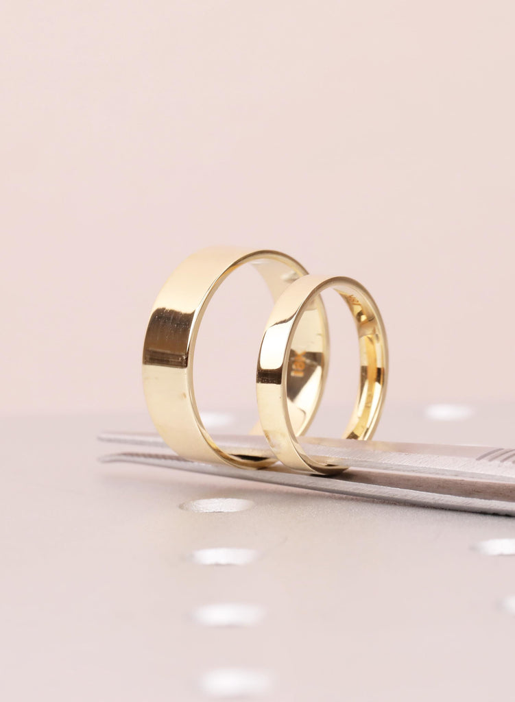 18K Yellow Gold Ring Set: Minimalist Couple Rings, 6mm His 3mm Her, Anniversary Gift image #5