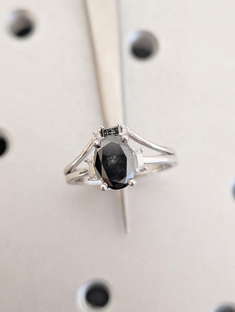 Oval Salt and Pepper Diamond Engagement Ring Set with Round & Baguette Diamonds image #5
