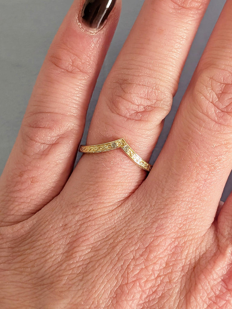 14k Gold Filigree Curved Wedding Band, Pave Aquamarine Gemstone image #10