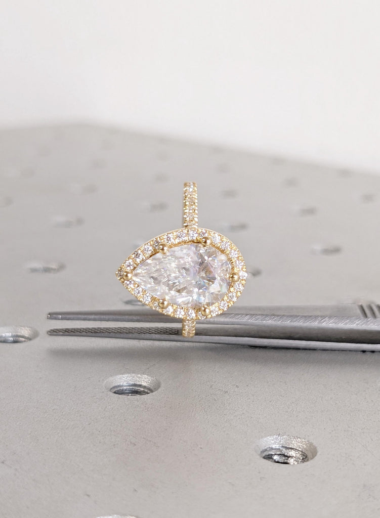 Pear cut Lab Grown Diamond Engagement Ring, Halo IGI Certified D Color VVS Prong Set, 18K Yellow Gold, Ethical Sustainable Jewelry for Her image #14