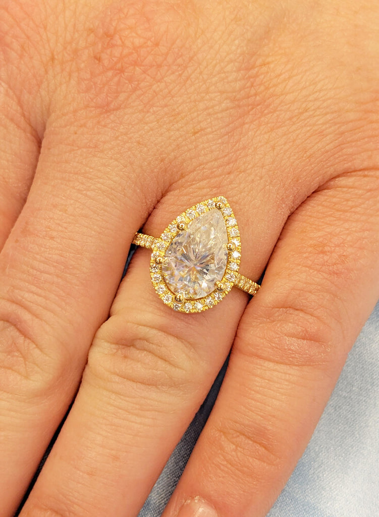 3 carat Diamond Wedding Ring, Lab Grown Diamond Halo Engagement Ring in 14K Gold, VVS clarity Diamond Jewelry, Unique Proposal Ring For Her image #2