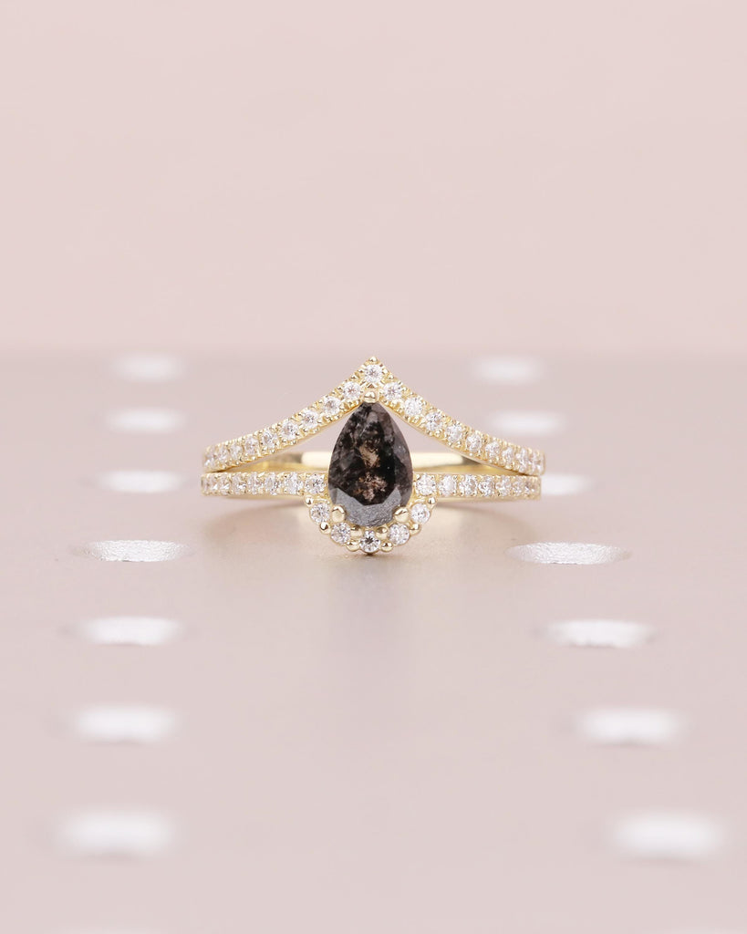 14k Yellow Gold Pear Cut Salt and Pepper Diamond Bridal Set, Vintage Engagement Ring image #12