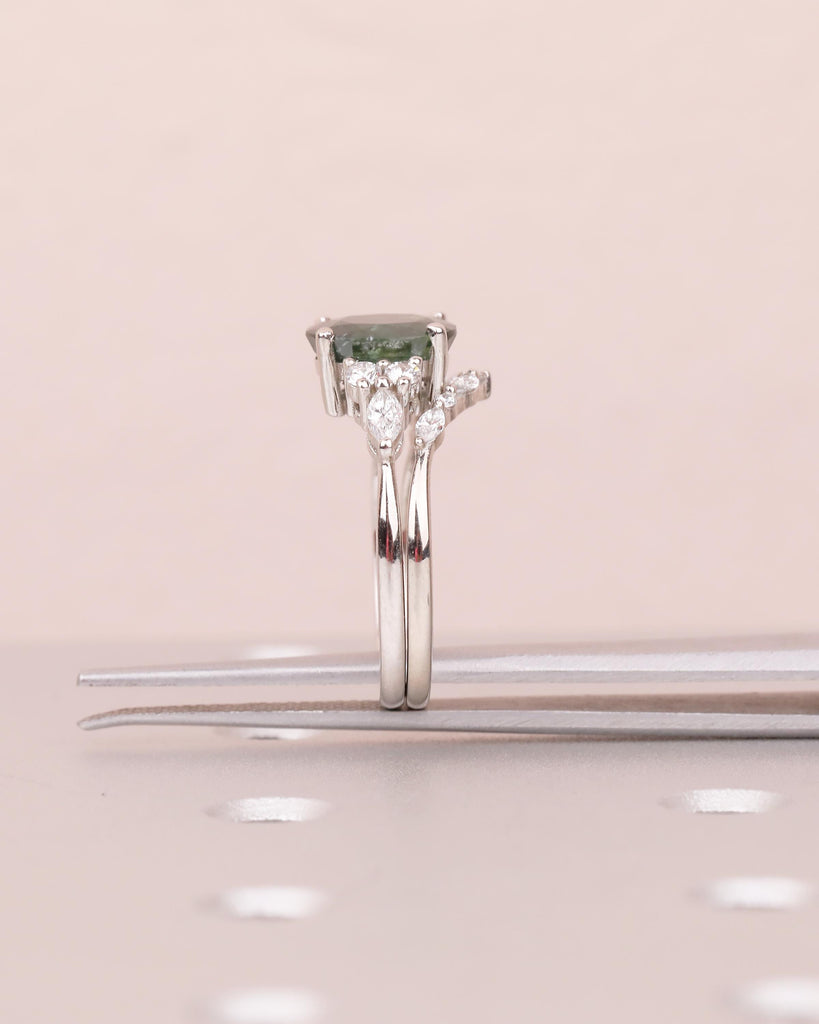 Oval Peacock Sapphire Ring Set, Vintage Engagement Ring with Diamond Accent image #14