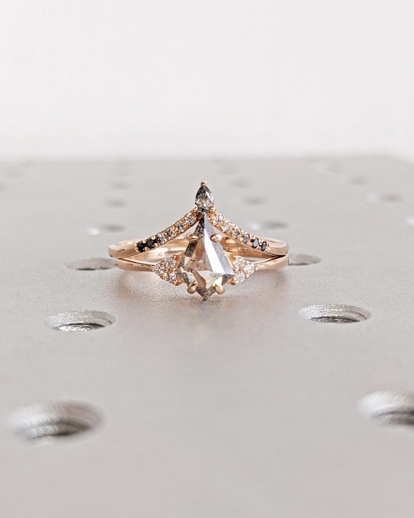 Salt and Pepper Diamond Ring Set, Antique Rose Gold Engagement Ring Set, Kite Shaped Galaxy Diamond Bridal Ring Set, Unique Promise Ring Set