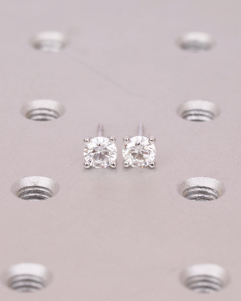 Round Lab Grown Diamond Earrings