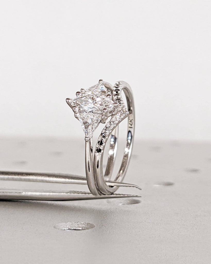 Unique Marquise and Trillion Moissanite Bridal Ring Set, 14K Gold Marquise Cut Moissanite Engagement Ring, Ombre Diamond Curved Wedding Band
