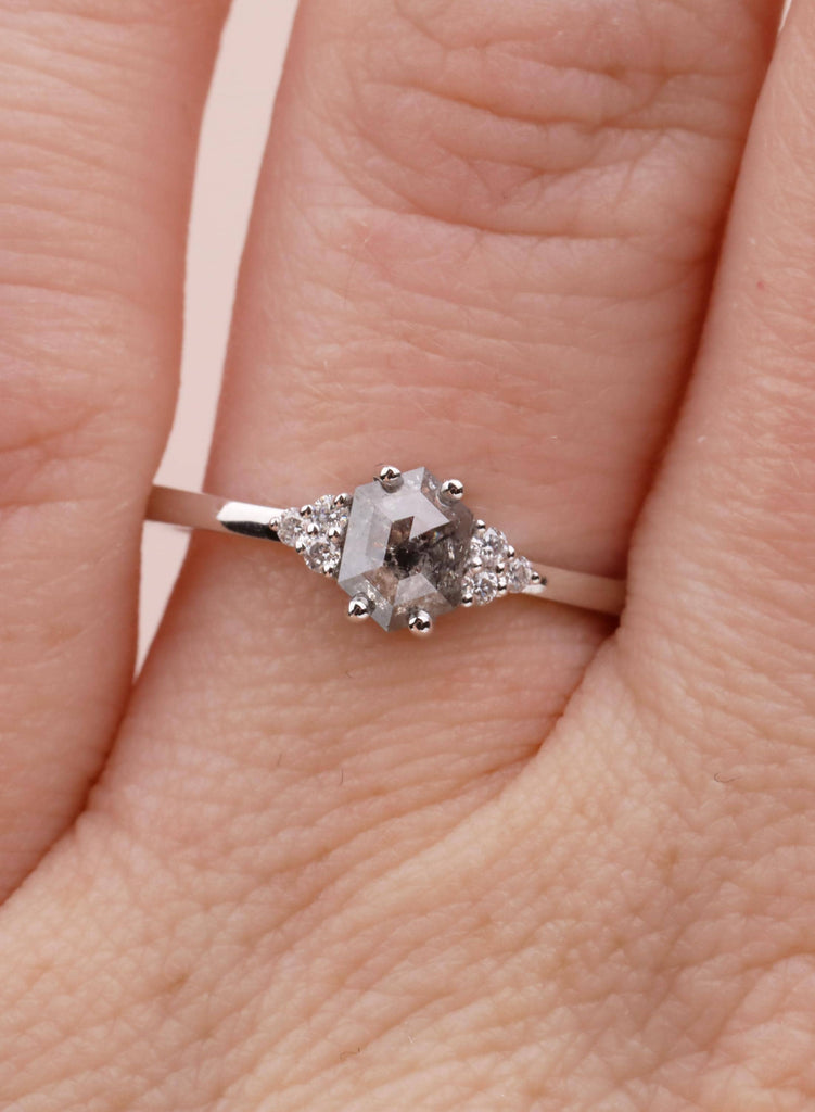 Vintage Cluster Diamond Engagement Ring, Hexagon Salt and Pepper Ring, 14K/18K Gold Unique Art Deco Wedding Ring for Her