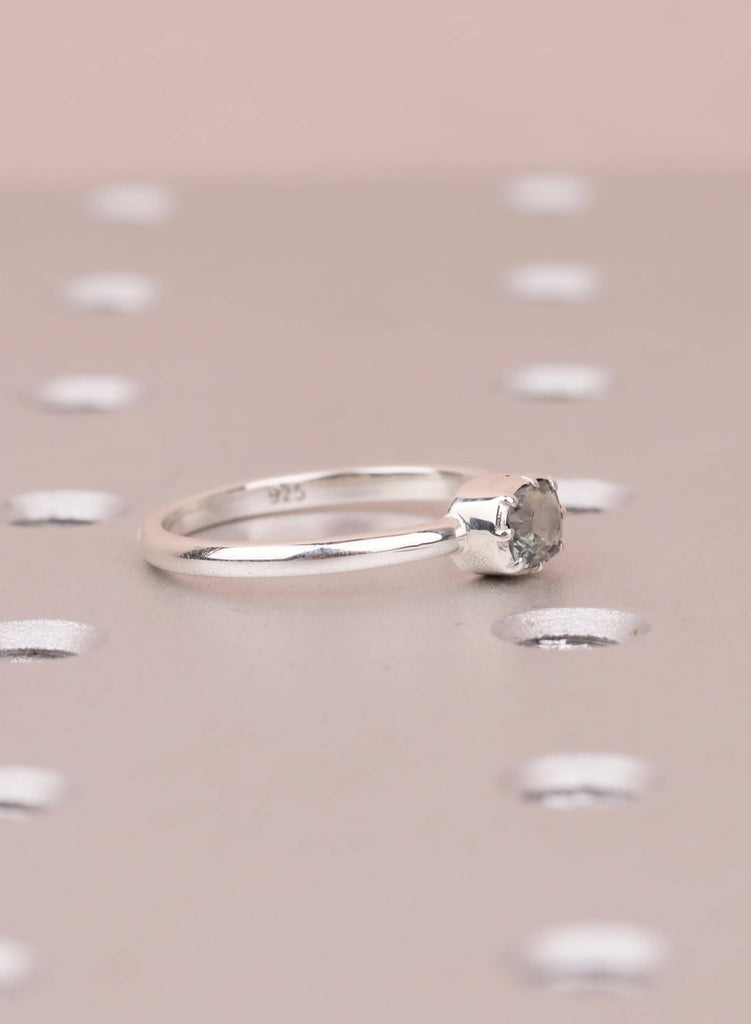 Sterling Silver Ring, Dainty 0.5ct Natural Spinel Ring, Minimalist Promise Ring, Bezel Set Simple Ring, Daily Ring for Women, Spinel Jewelry image #3