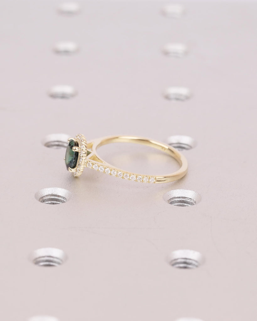 1ct Oval Peacock Sapphire Ring, Solid Gold Engagement Ring, Diamond Halo Ring, Hidden Peridot, Blue Sapphire Birthstone, Anniversary Rings image #14