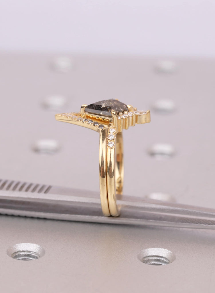 Kite Salt and Pepper Diamond Ring Set, Ombre Diamond Band, Lab Diamond Accents, 18k Gold Bridal Set image #13