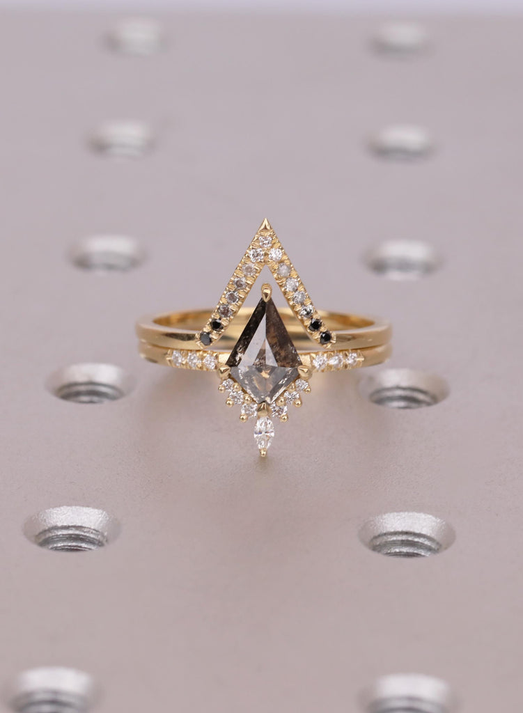 Raw Salt and Pepper Diamond Ring Set, Moissanite Accents, 18k Gold Chevron Ring, V Shaped Ombre Band, Unique Kite Engagement Ring for Her image #5