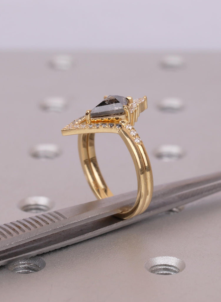 Raw Salt and Pepper Diamond Ring Set, Moissanite Accents, 18k Gold Chevron Ring, V Shaped Ombre Band, Unique Kite Engagement Ring for Her image #15